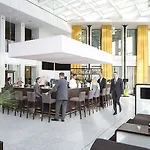 Otel Webers - Im Ruhrturm Essen