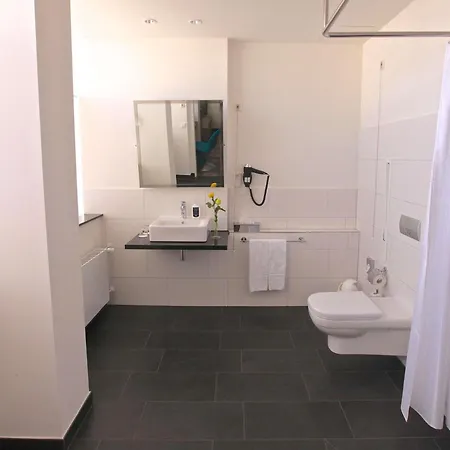 Hotel Webers Im Ruhrturm By Accor 3*