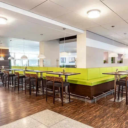 מלון Webers Im Ruhrturm By Accor 3*
