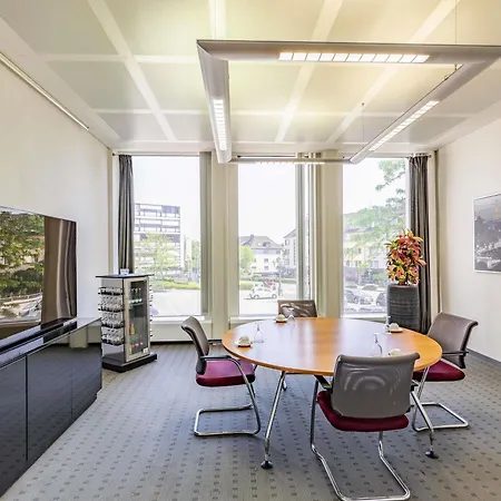 Hotel Webers Im Ruhrturm By Accor Essen