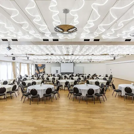 Webers Im Ruhrturm By Accor Hotel 3*