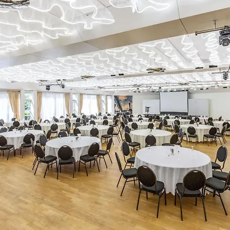 Hotel Webers Im Ruhrturm By Accor 3*