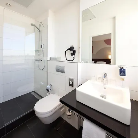Hotel Webers Im Ruhrturm By Accor 3*